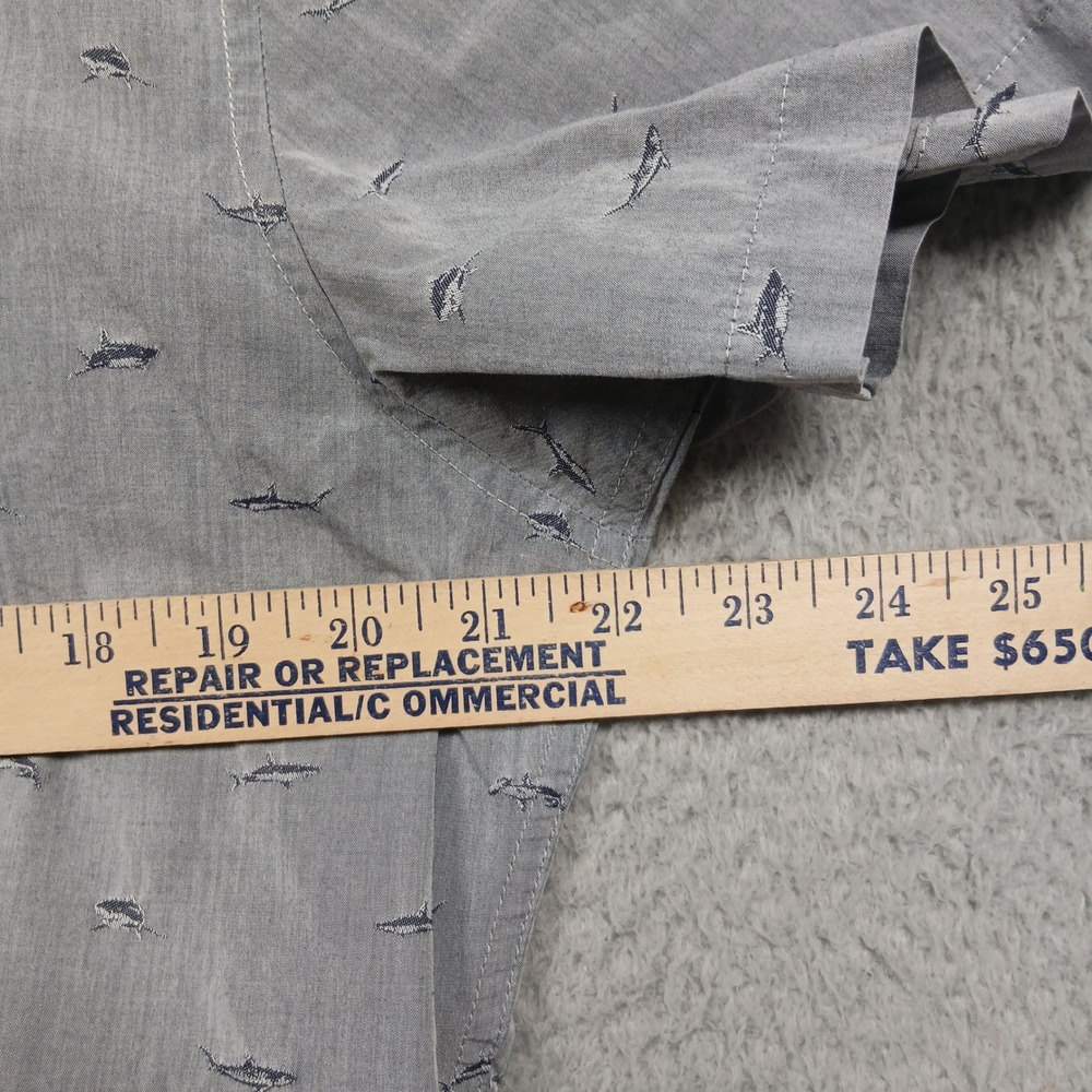 Tori Richard Button Up Shirt Mens Gray Shark Print Short Sleeve Cotton - Picture 8 of 9